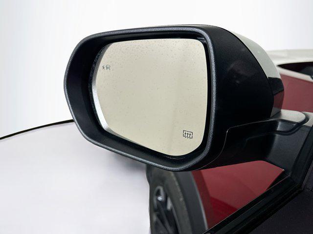 used 2025 Chevrolet Equinox car, priced at $29,987