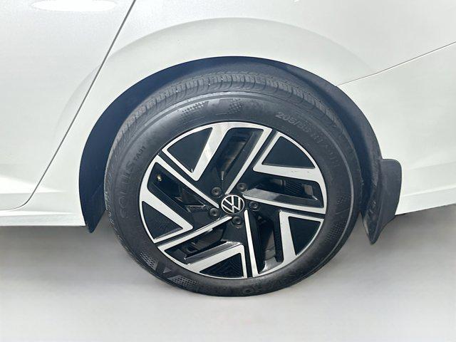 used 2024 Volkswagen Jetta car, priced at $20,987