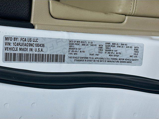 used 2022 Jeep Grand Cherokee car, priced at $23,797