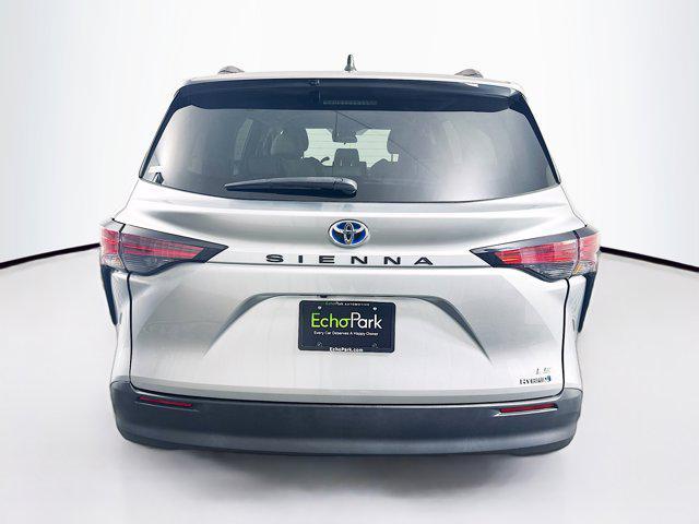 used 2022 Toyota Sienna car, priced at $33,997