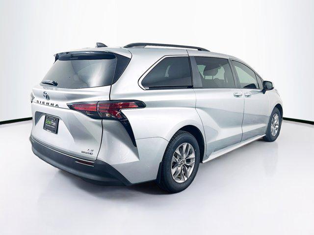 used 2022 Toyota Sienna car, priced at $33,997