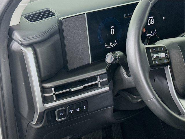 used 2025 Hyundai Santa Fe car, priced at $28,797