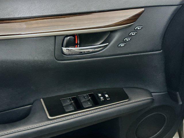 used 2016 Lexus ES 350 car, priced at $18,999