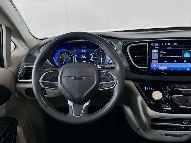 used 2022 Chrysler Pacifica car, priced at $23,109