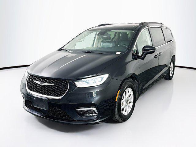 used 2022 Chrysler Pacifica car, priced at $23,109