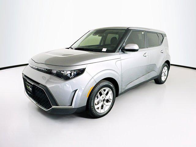 used 2023 Kia Soul car, priced at $17,297