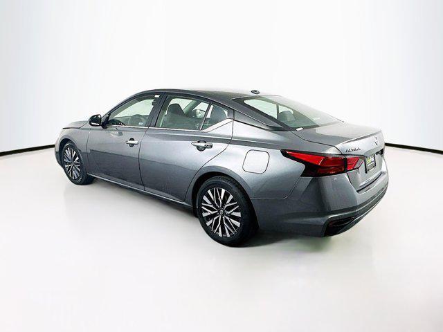 used 2023 Nissan Altima car, priced at $18,789