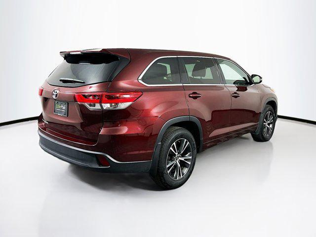 used 2018 Toyota Highlander car, priced at $21,599