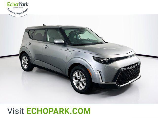 used 2024 Kia Soul car, priced at $14,996