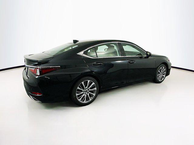 used 2021 Lexus ES 350 car, priced at $33,589