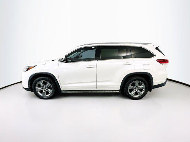 used 2019 Toyota Highlander car, priced at $26,489