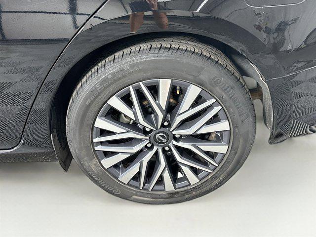used 2023 Nissan Altima car, priced at $18,297