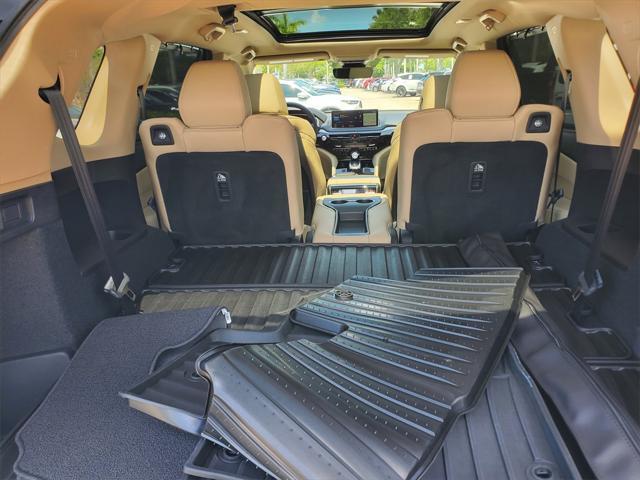 used 2023 Acura MDX car, priced at $40,088
