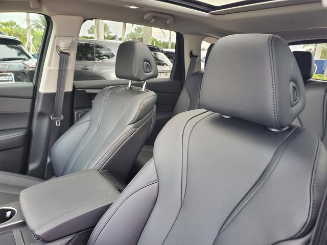 used 2025 Acura MDX car, priced at $48,888