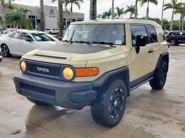 used 2010 Toyota FJ Cruiser car, priced at $15,088