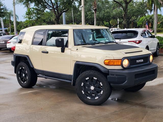 used 2010 Toyota FJ Cruiser car, priced at $15,088