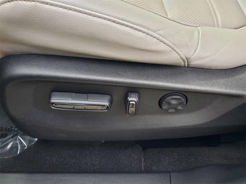 used 2017 Honda CR-V car, priced at $18,388