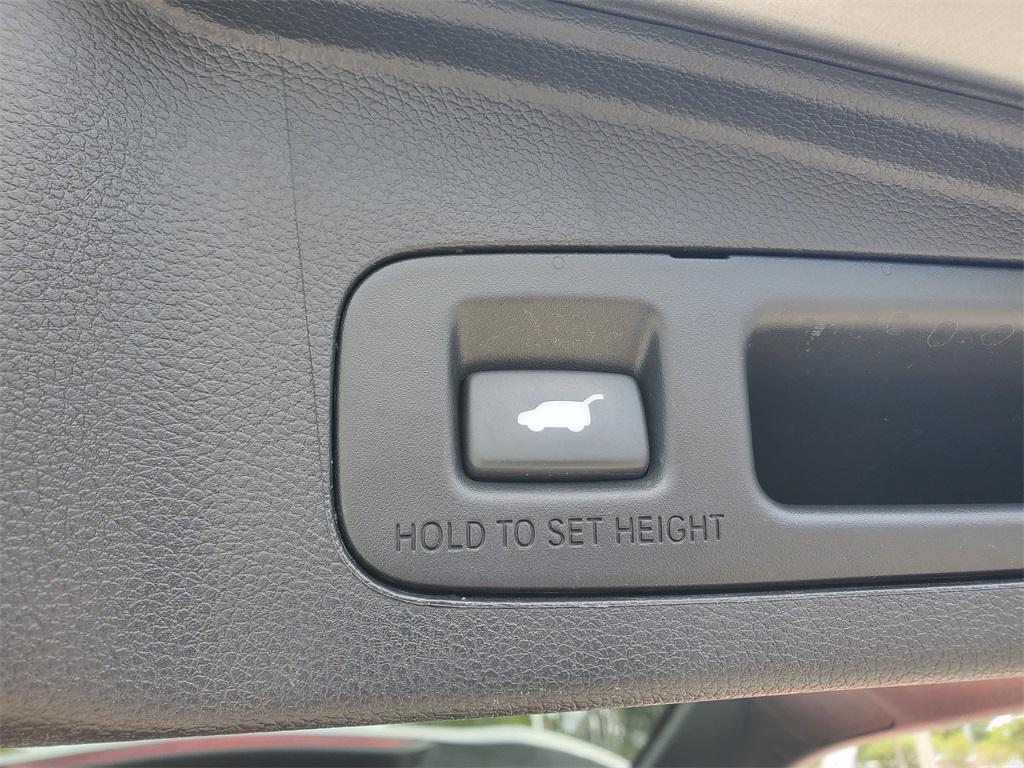 used 2017 Honda CR-V car, priced at $18,388