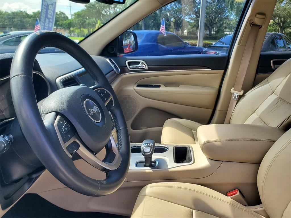 used 2015 Jeep Grand Cherokee car, priced at $9,988