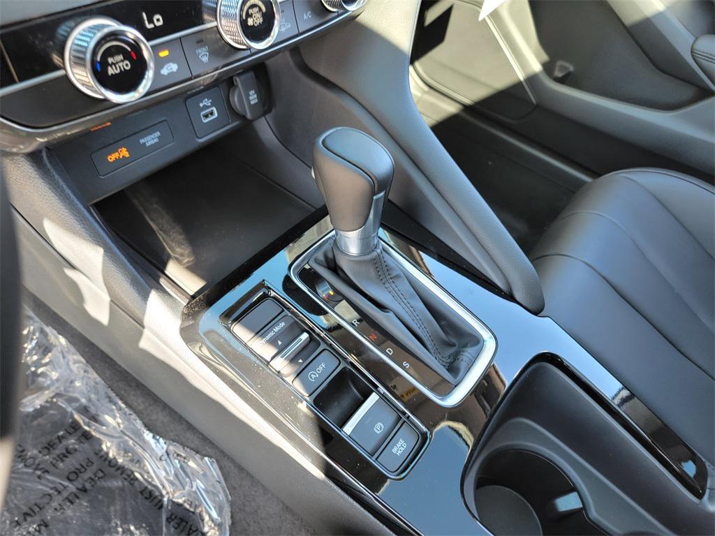 new 2025 Acura Integra car, priced at $34,795