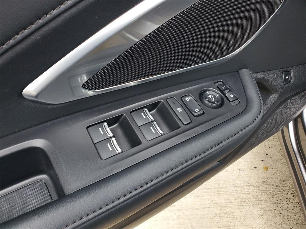 used 2022 Acura RDX car, priced at $31,388
