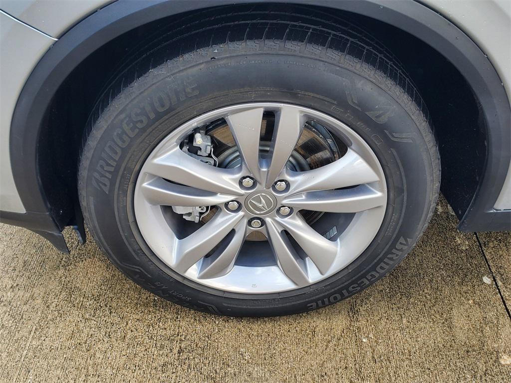used 2023 Acura MDX car, priced at $34,088