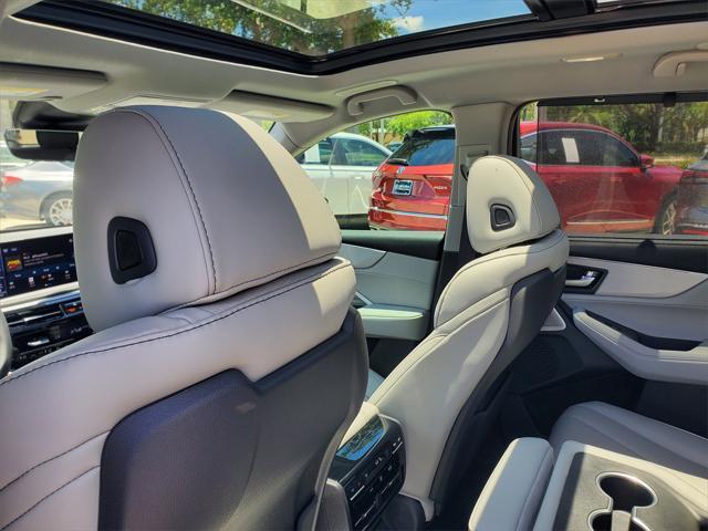 used 2025 Acura MDX car, priced at $49,488