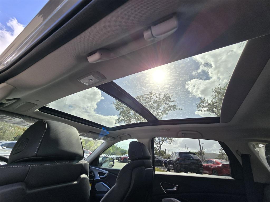 new 2025 Acura RDX car, priced at $49,250