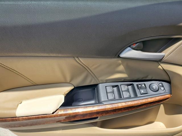 used 2009 Honda Accord car, priced at $5,288