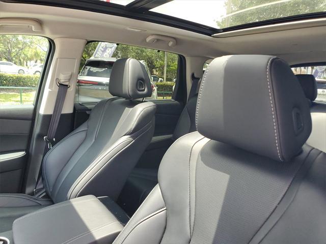 used 2024 Acura MDX car, priced at $42,988