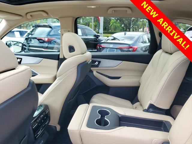 used 2023 Acura MDX car, priced at $38,998