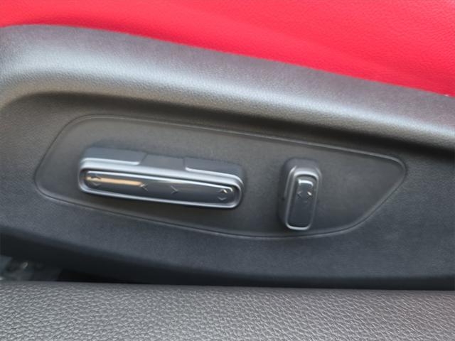 used 2025 Acura Integra car, priced at $32,088