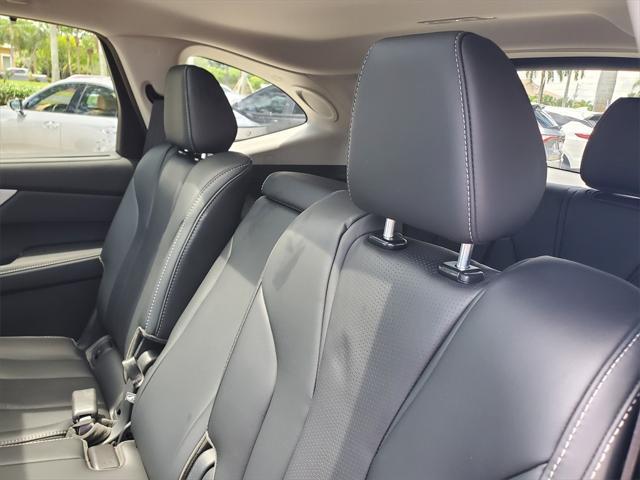 used 2025 Acura MDX car, priced at $50,888
