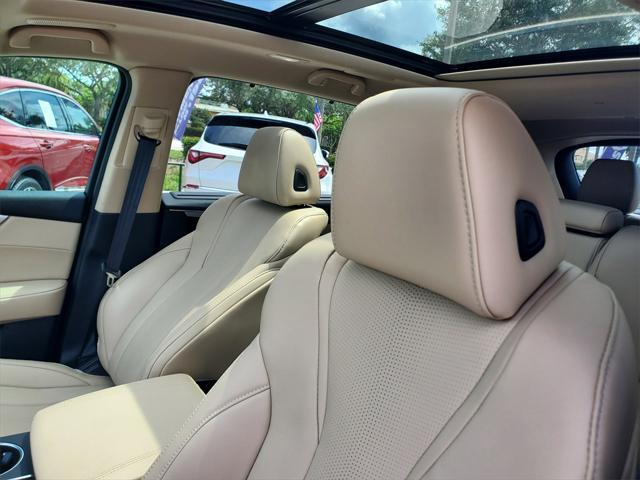 used 2025 Acura MDX car, priced at $49,998
