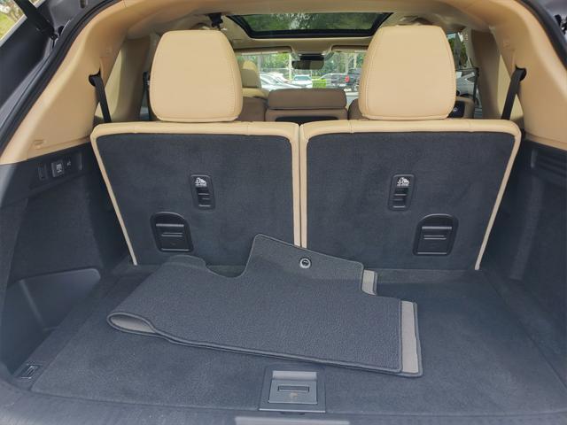 used 2025 Acura MDX car, priced at $49,998