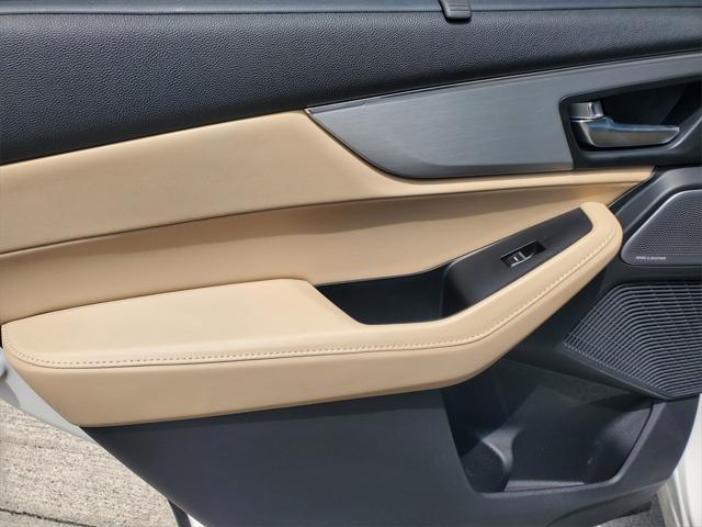 used 2025 Acura MDX car, priced at $49,998