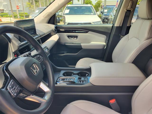 used 2023 Honda Pilot car, priced at $35,888