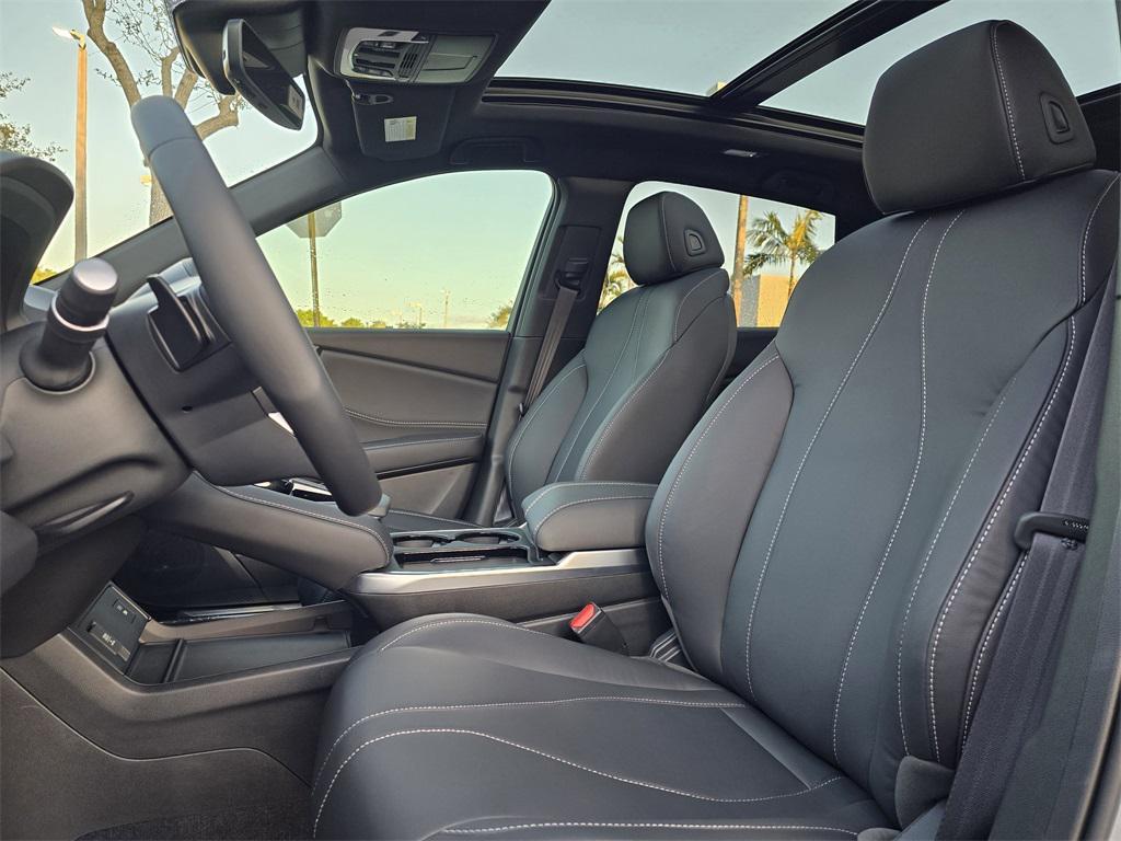 new 2025 Acura RDX car, priced at $46,650