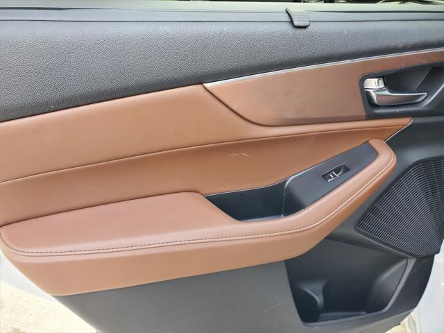 used 2023 Acura MDX car, priced at $41,888
