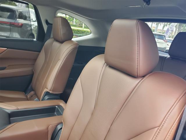 used 2023 Acura MDX car, priced at $41,888