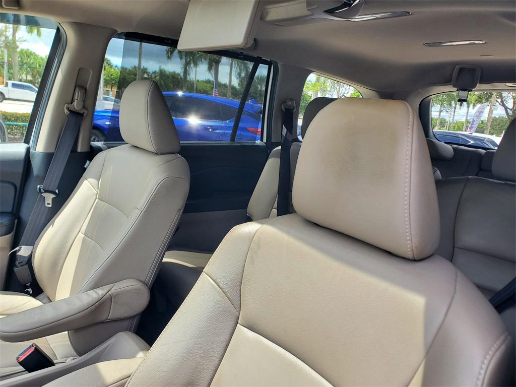 used 2019 Honda Pilot car, priced at $22,998