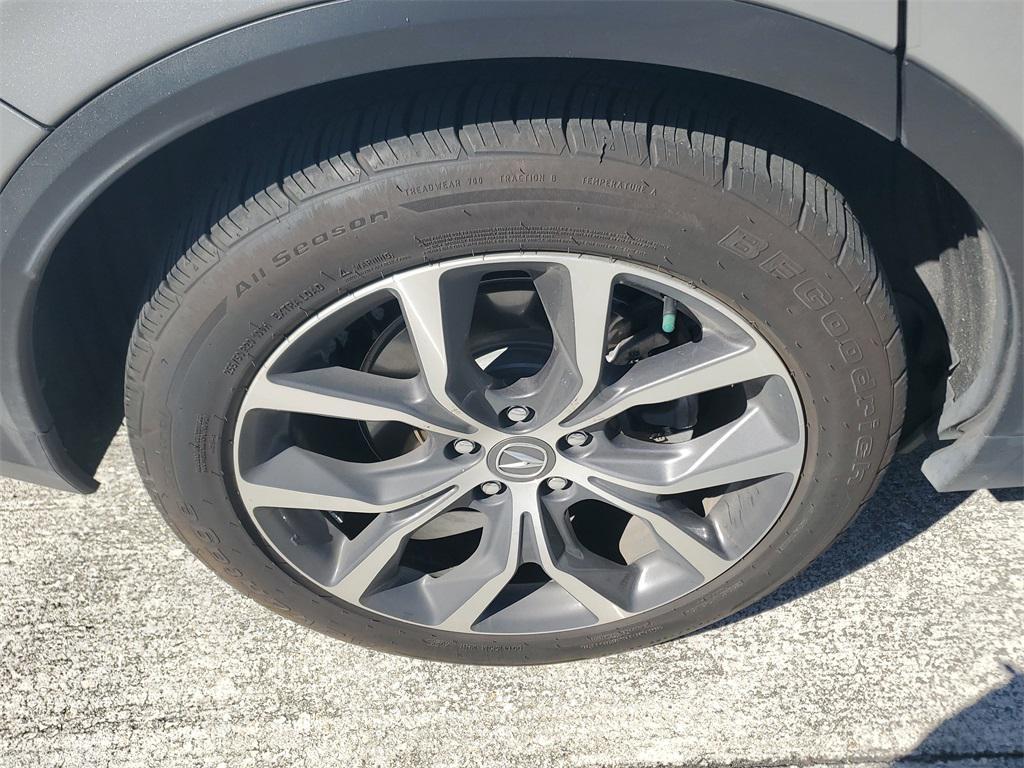 used 2023 Acura MDX car, priced at $33,988