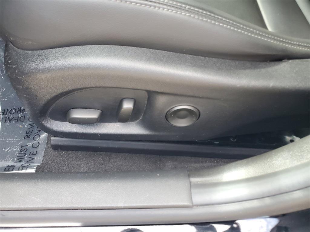 used 2022 Cadillac CT4 car, priced at $23,288