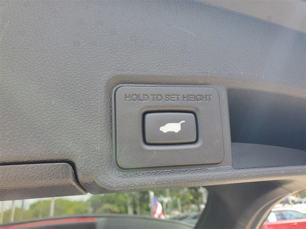 used 2023 Acura RDX car, priced at $39,688