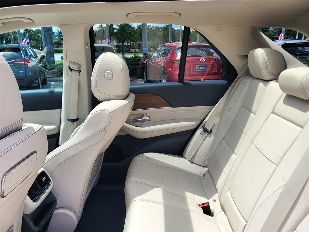 used 2020 Mercedes-Benz GLE 350 car, priced at $29,888