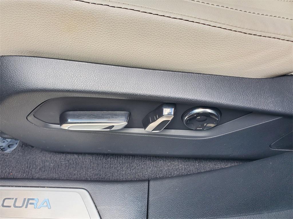 used 2025 Acura RDX car, priced at $38,288