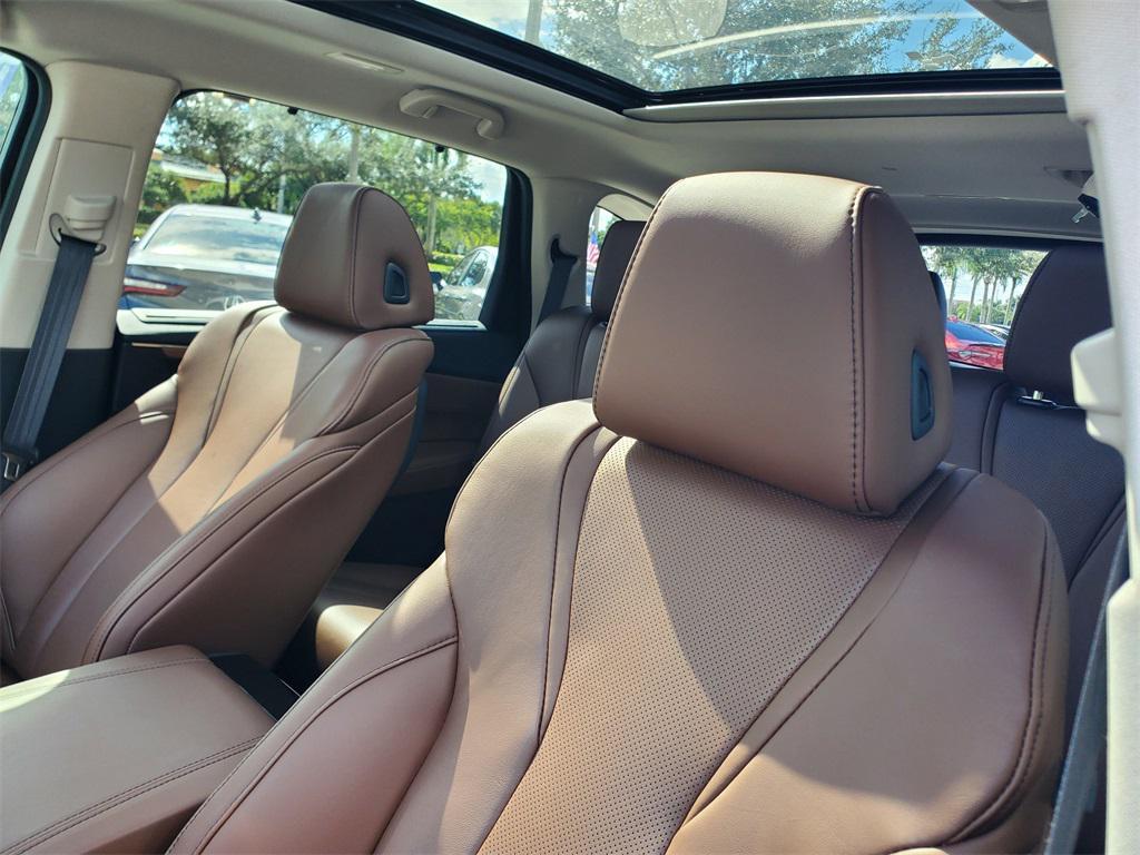 used 2024 Acura MDX car, priced at $40,888