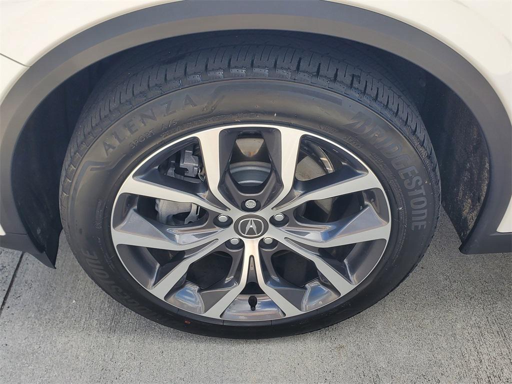 used 2024 Acura MDX car, priced at $40,888