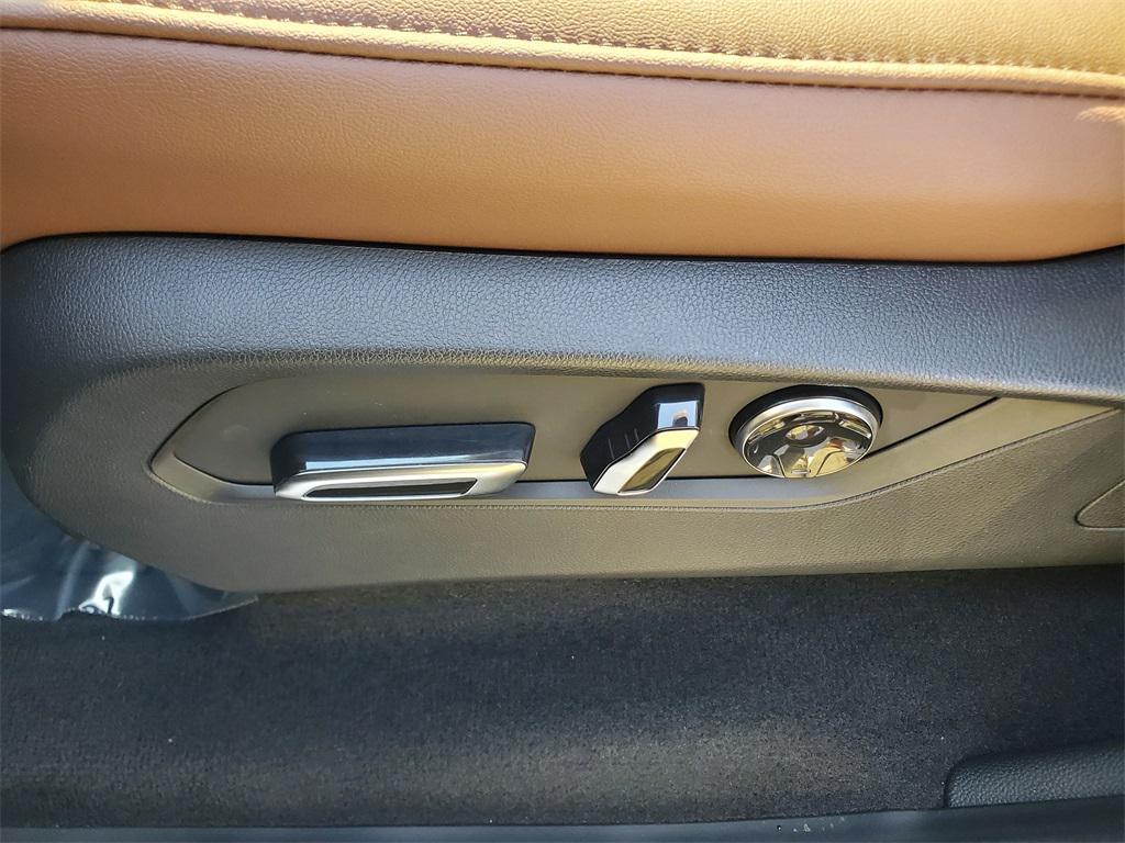 used 2026 Acura MDX car, priced at $52,688