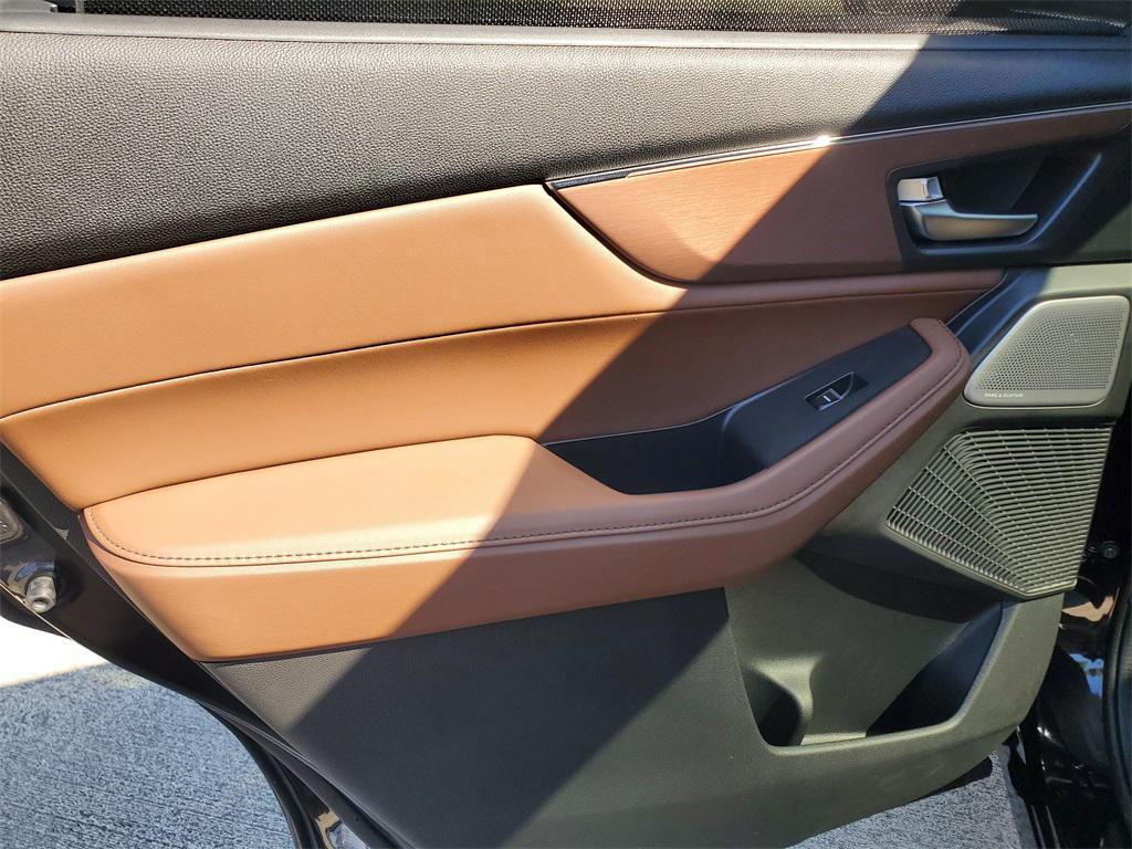 used 2026 Acura MDX car, priced at $52,688